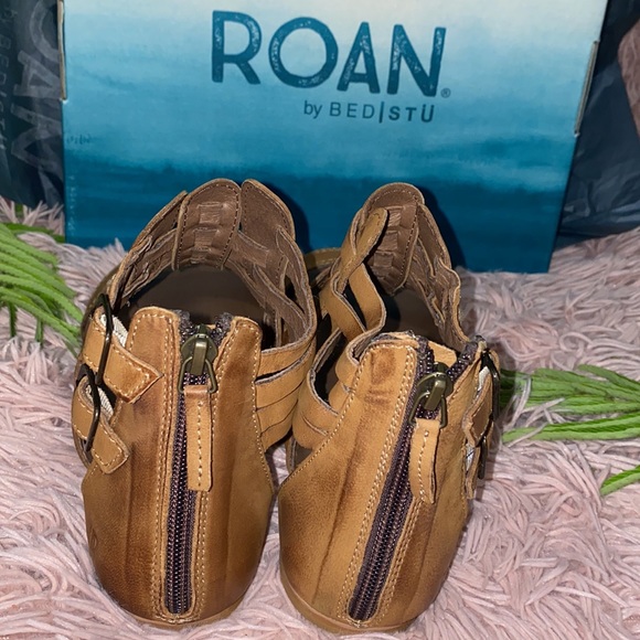 Roan sandals By bed stu - Picture 8 of 12